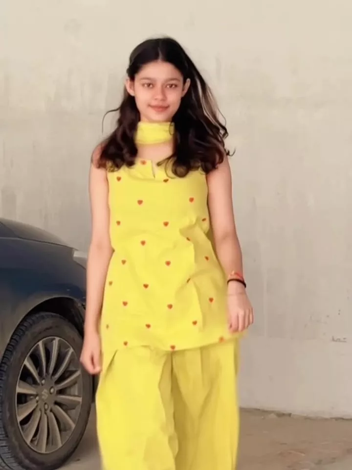 cb png template : Humro Umar Lag Jaye for a romantic Bhojpuri edit